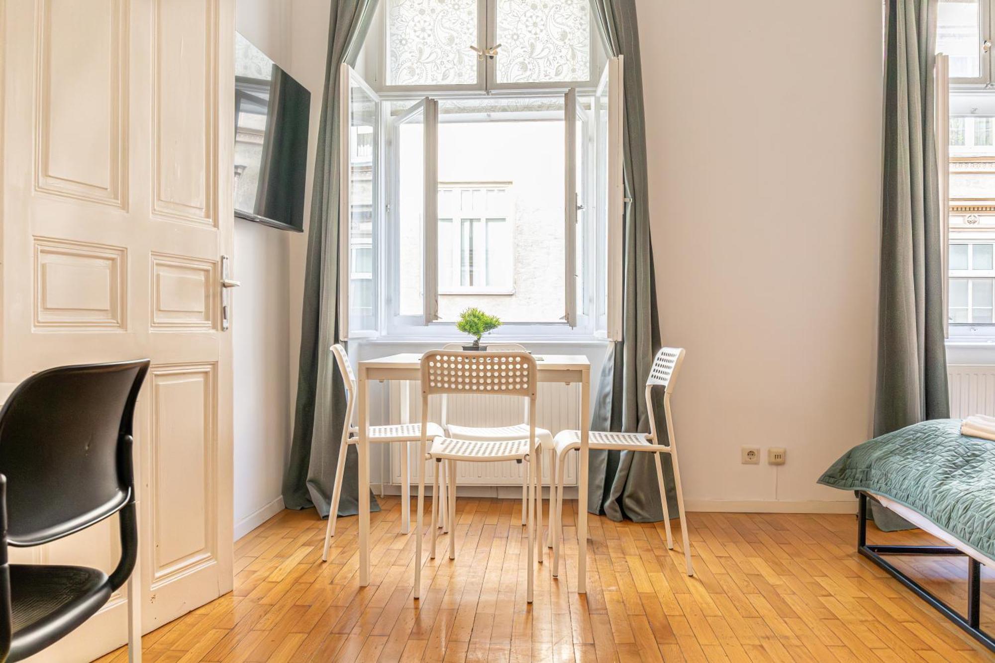 Апартаменты Friendly 2Br Apt- Near Rennweg & Belvedere Palace Вена Экстерьер фото